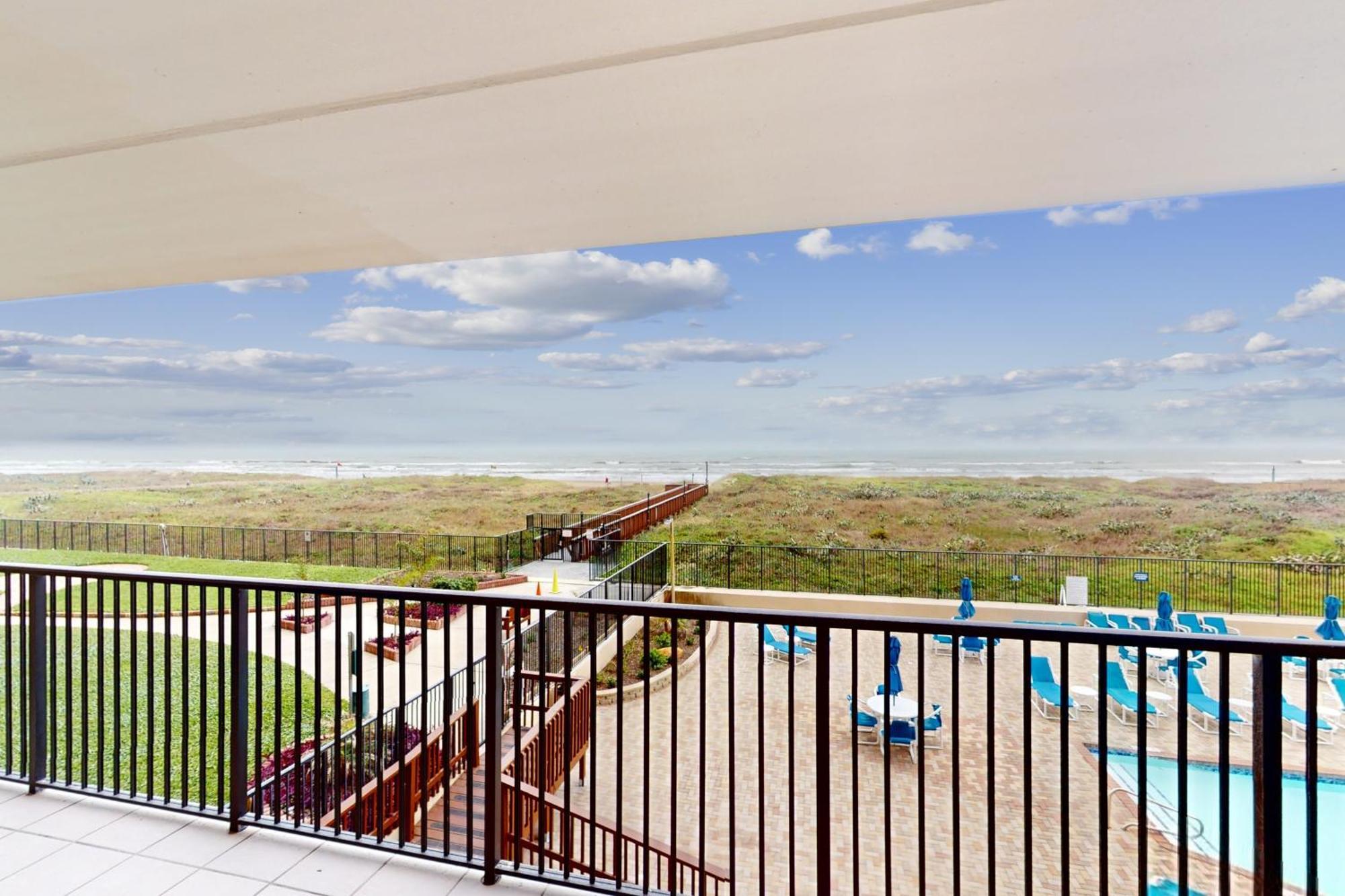Suntide III Condominiums South Padre Island Room photo