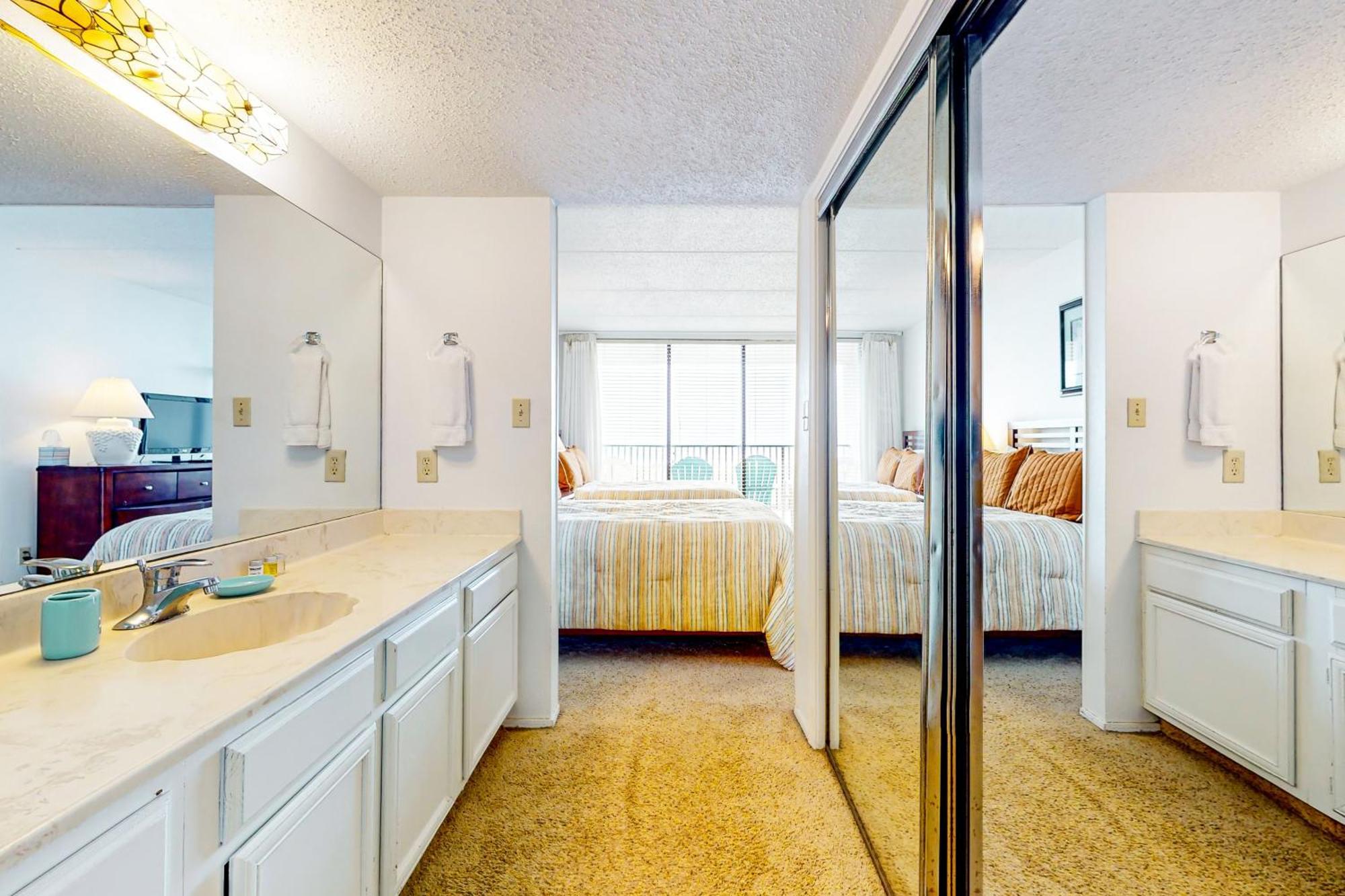 Suntide III Condominiums South Padre Island Room photo