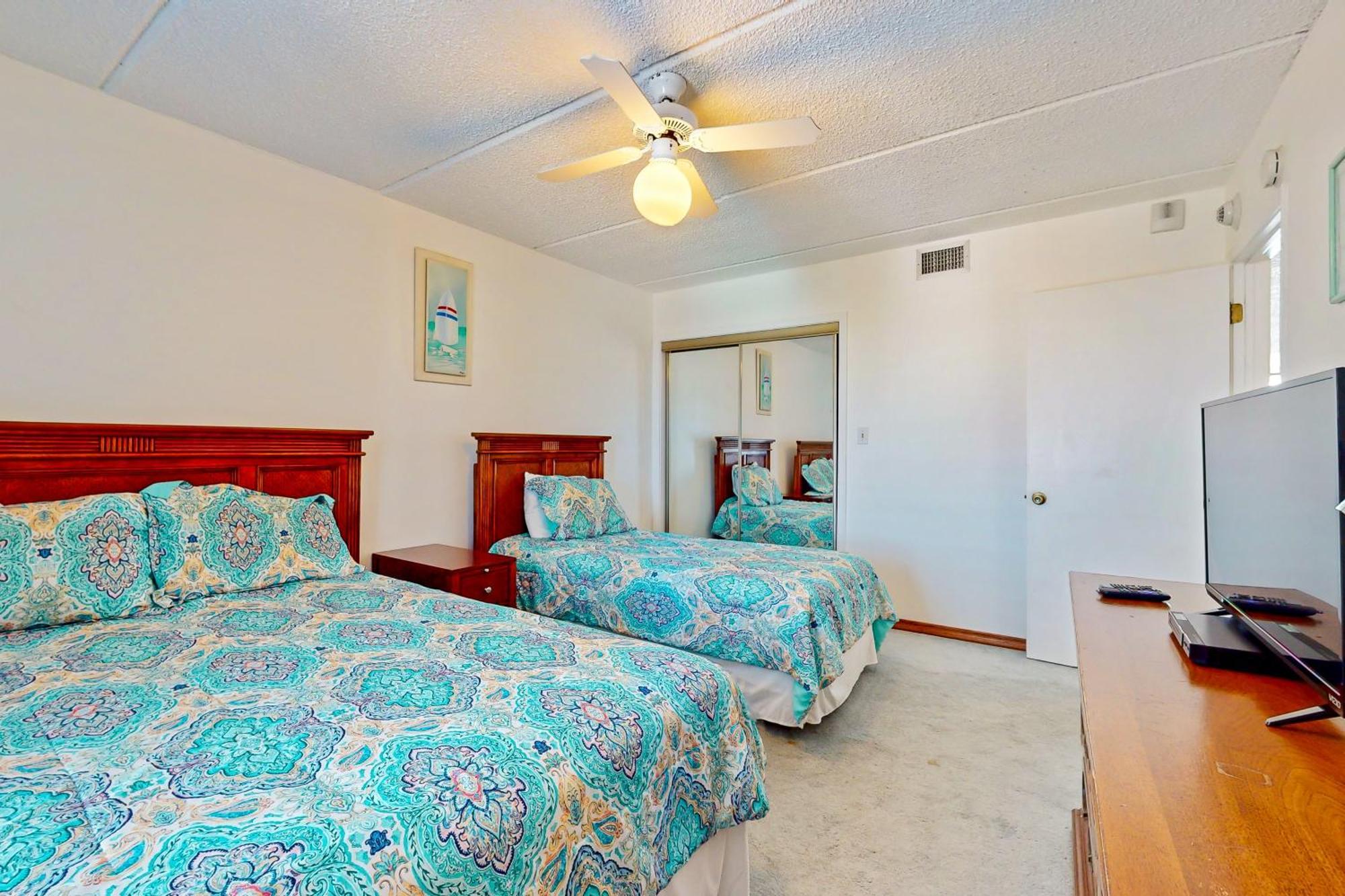 Suntide III Condominiums South Padre Island Room photo