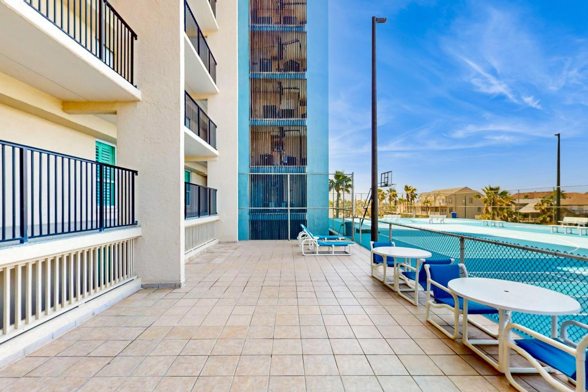 Suntide III Condominiums South Padre Island Room photo